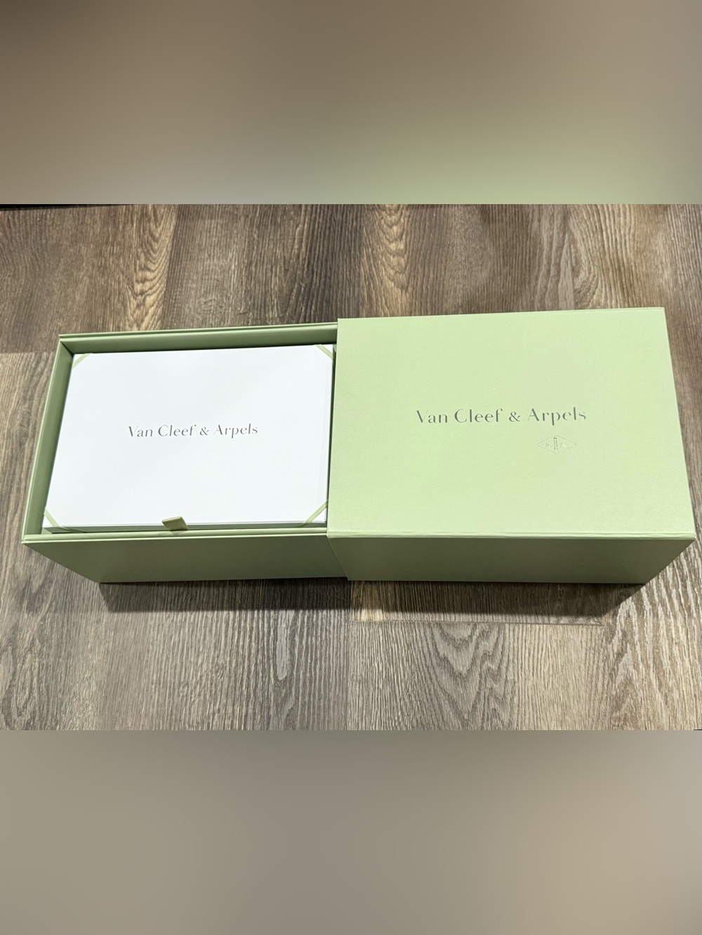 Van Cleef & Arpels Green Gift Box